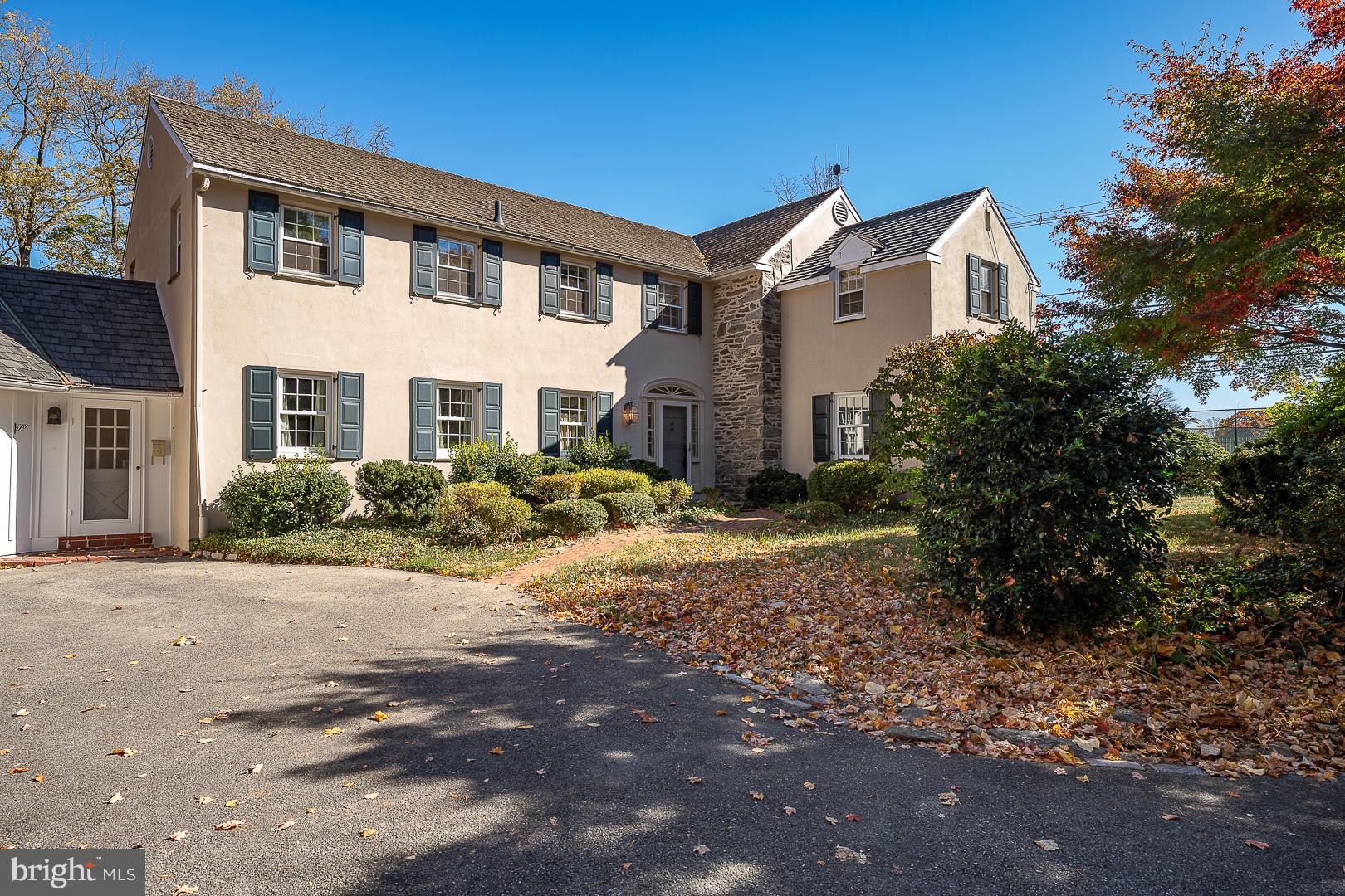 910 YOUNGS FORD RD