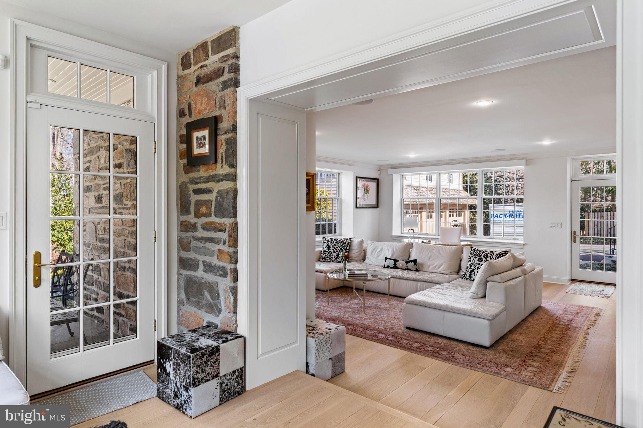 300 Caversham Rd