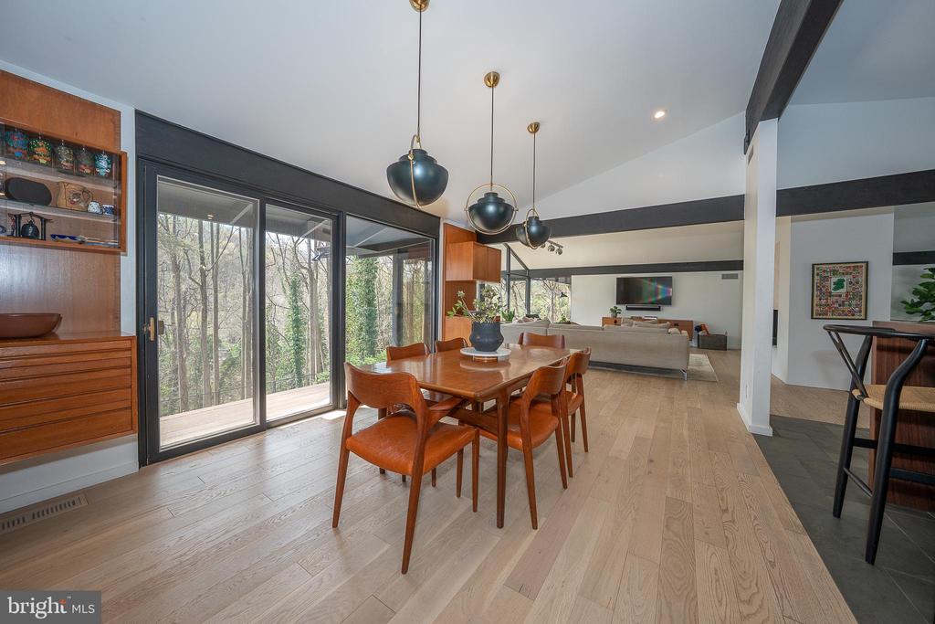 308 Sprague Cir