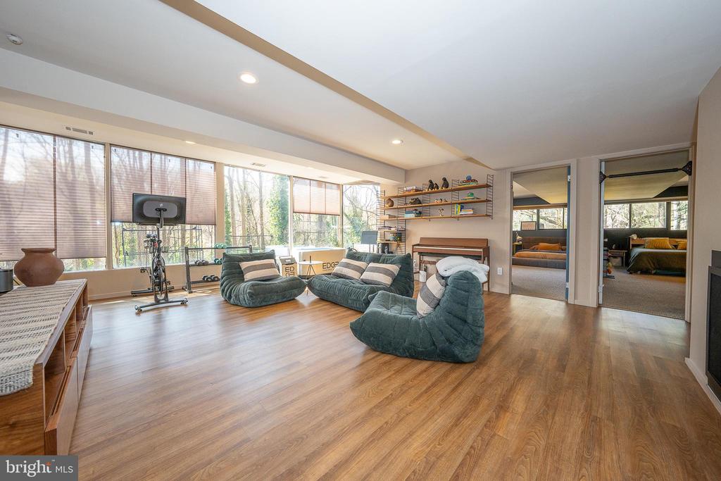 308 Sprague Cir
