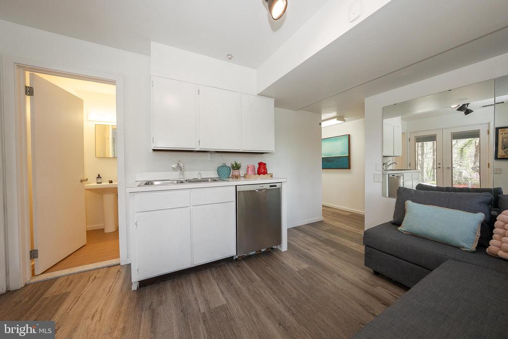 308 Sprague Cir