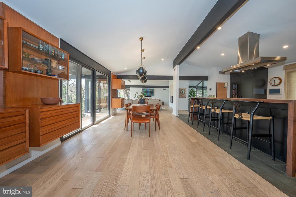 308 Sprague Cir