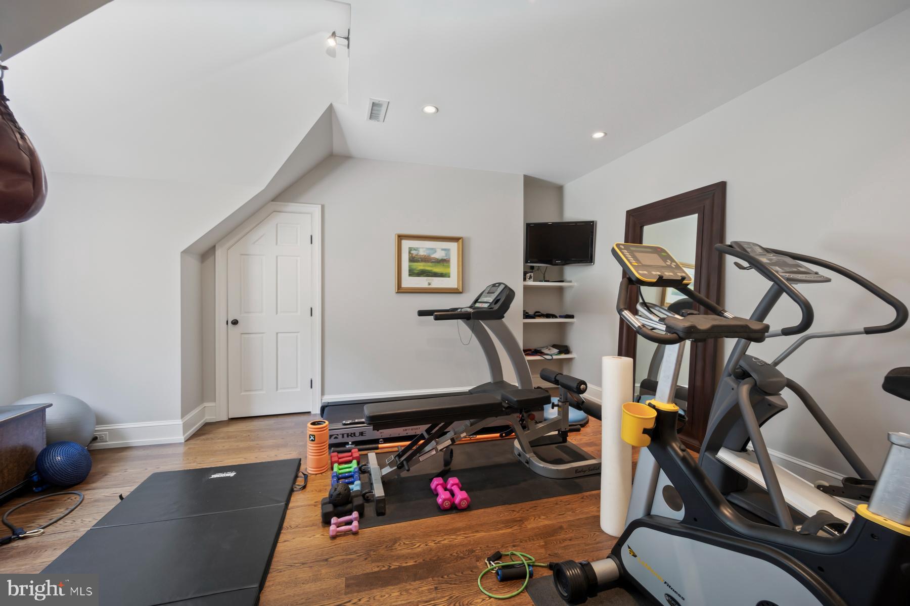 1660 Mount Pleasant Rd