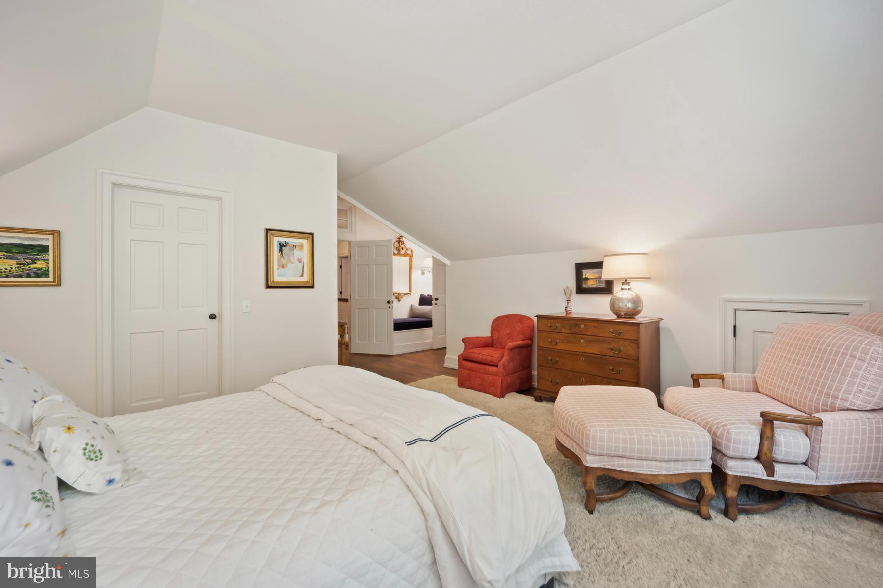 1660 Mount Pleasant Rd