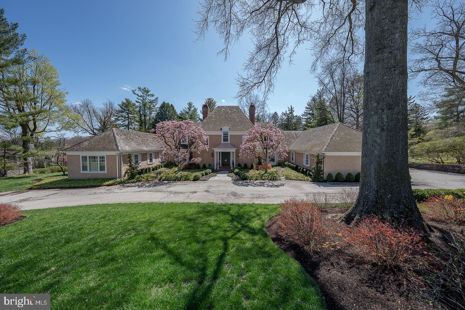 345 Fishers Rd