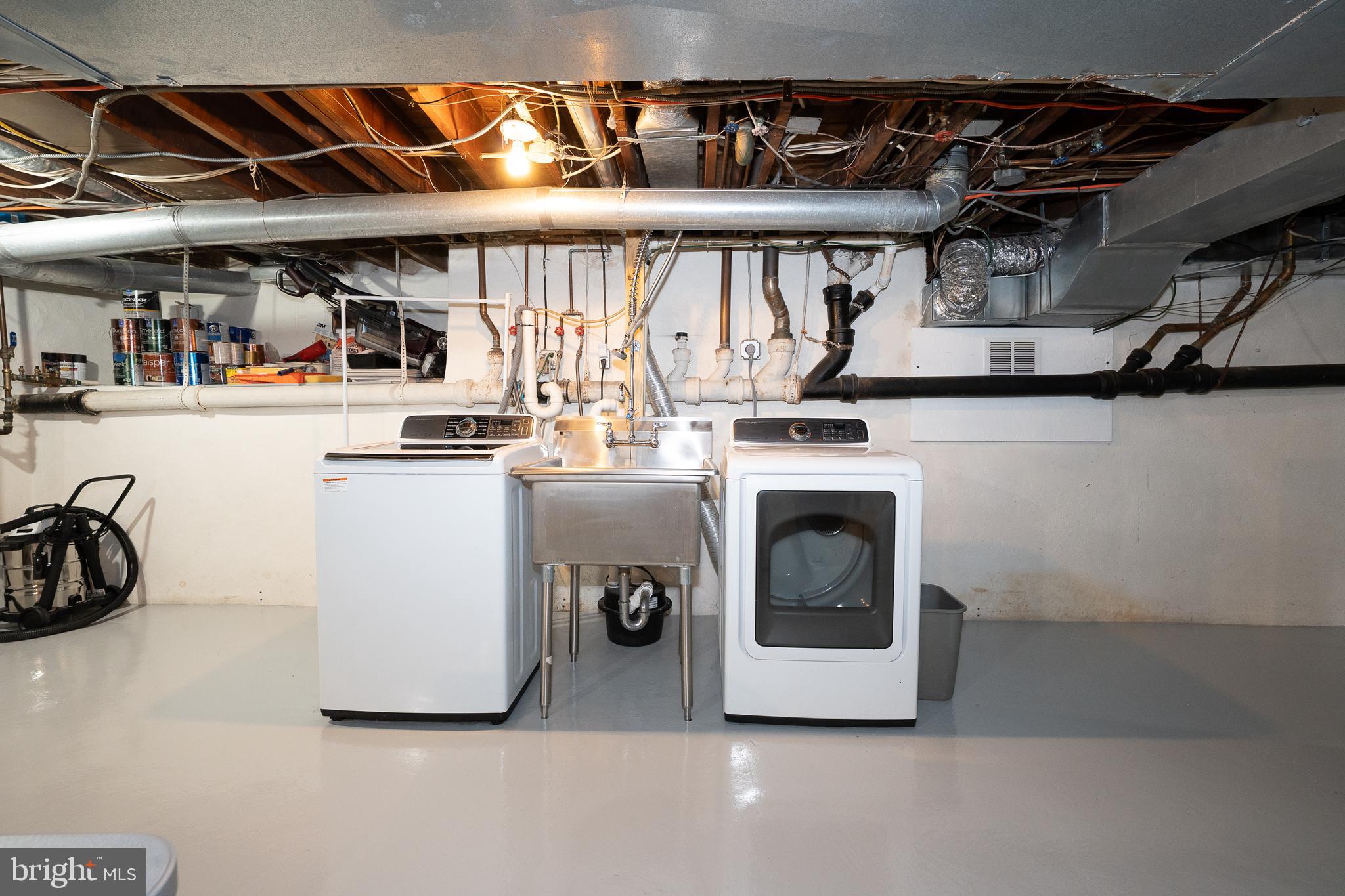 922 Merion Square Rd