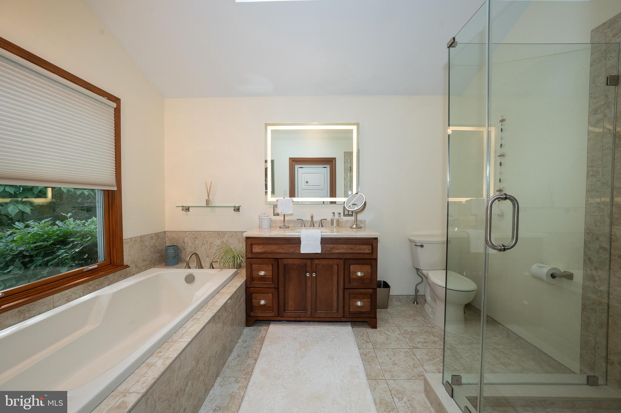 922 Merion Square Rd