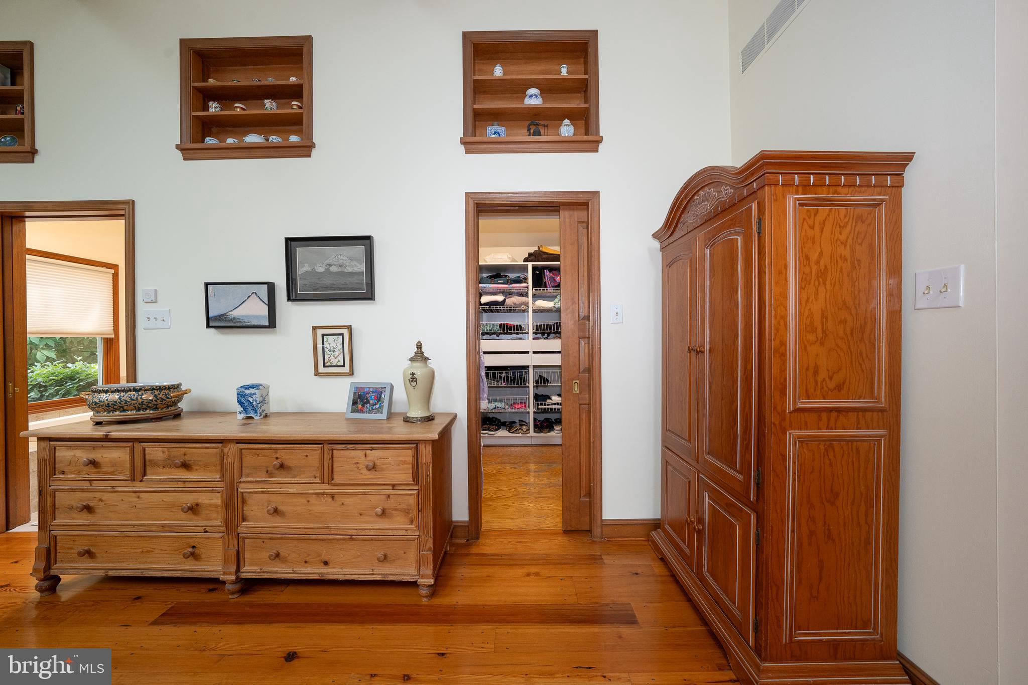 922 Merion Square Rd