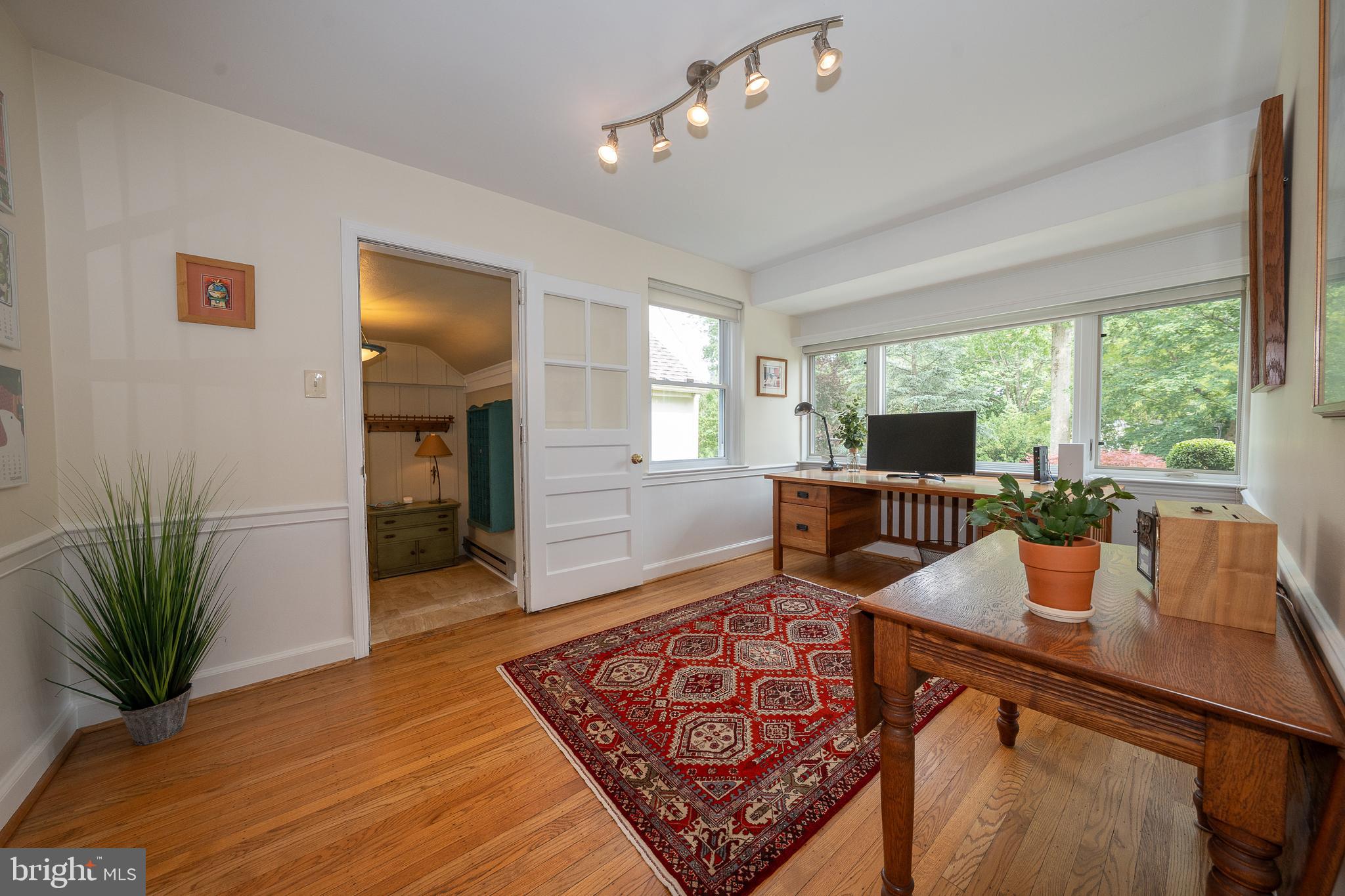 922 Merion Square Rd