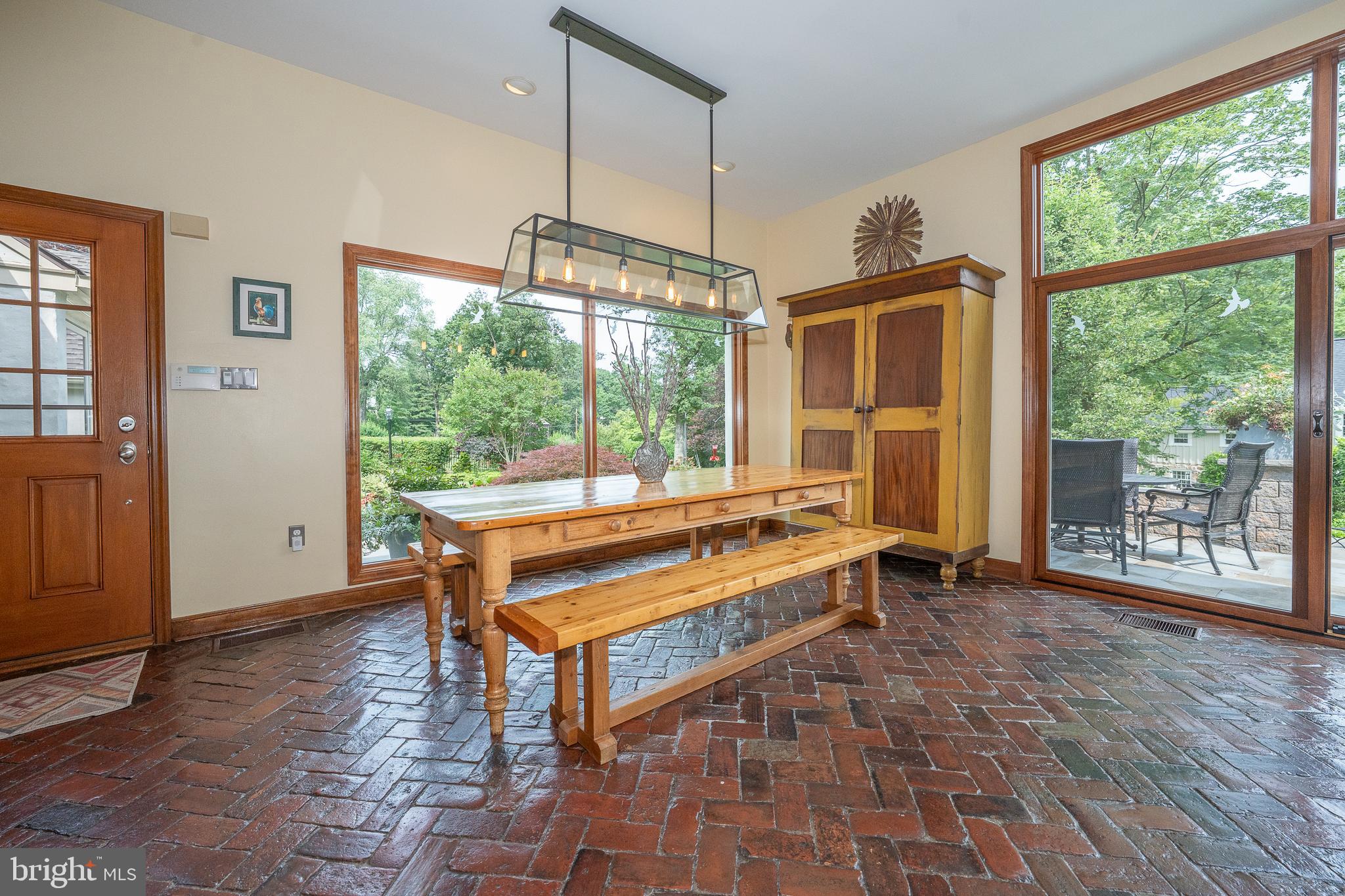 922 Merion Square Rd