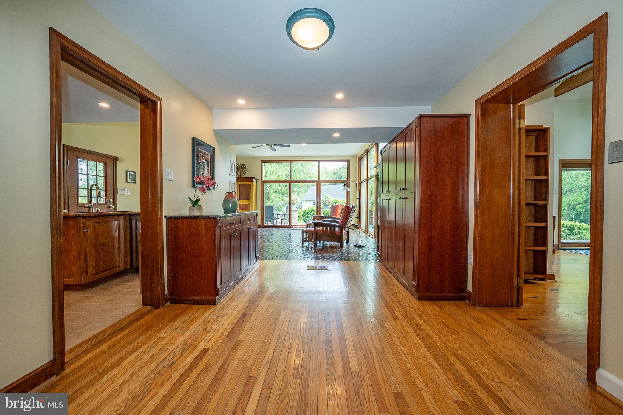 922 Merion Square Rd