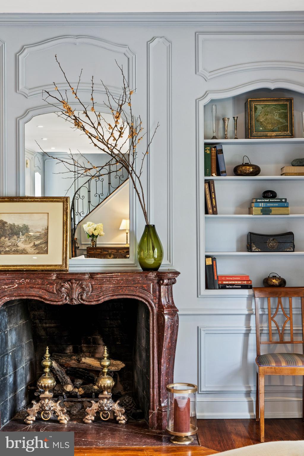 1850 W MONTGOMERY AVENUE