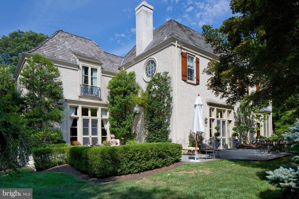 510 HILLBROOK ROAD