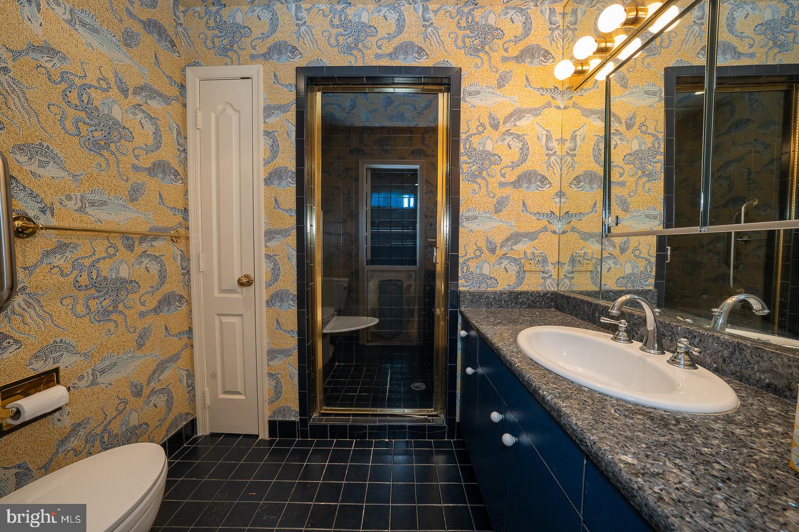 1044 LINDY LANE 10-44