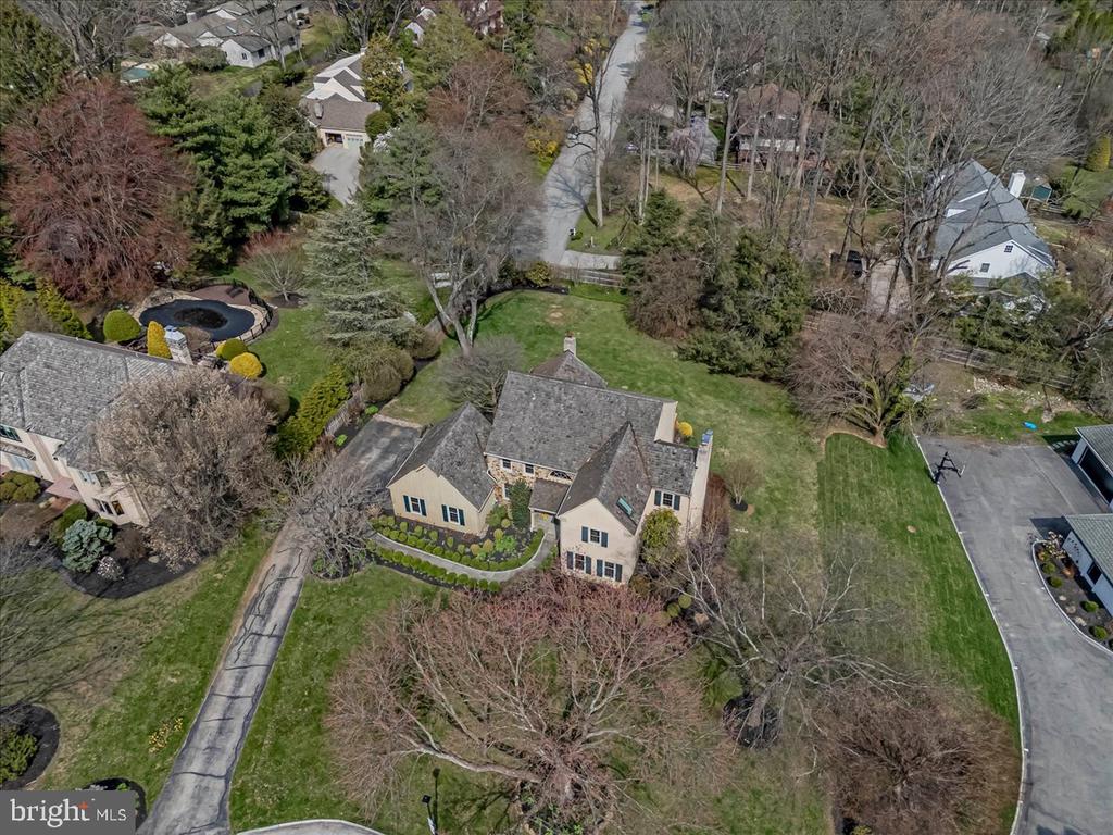971 DERRING LANE