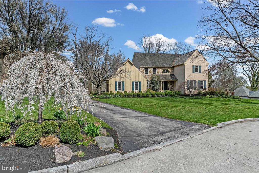 971 DERRING LANE