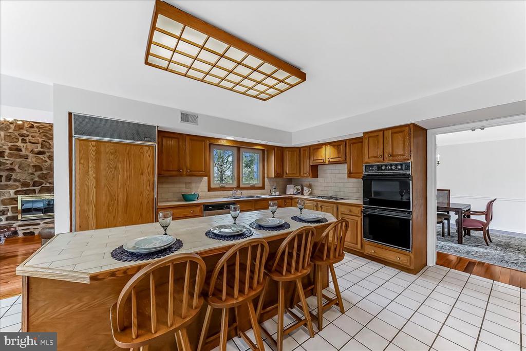 971 DERRING LANE