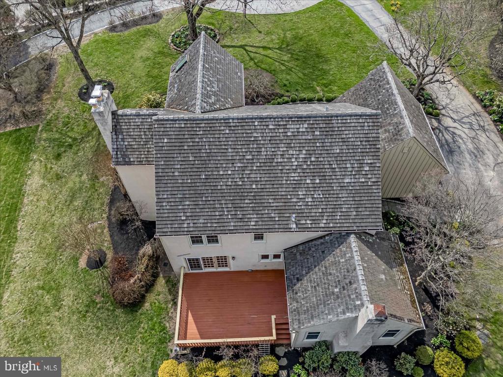 971 DERRING LANE