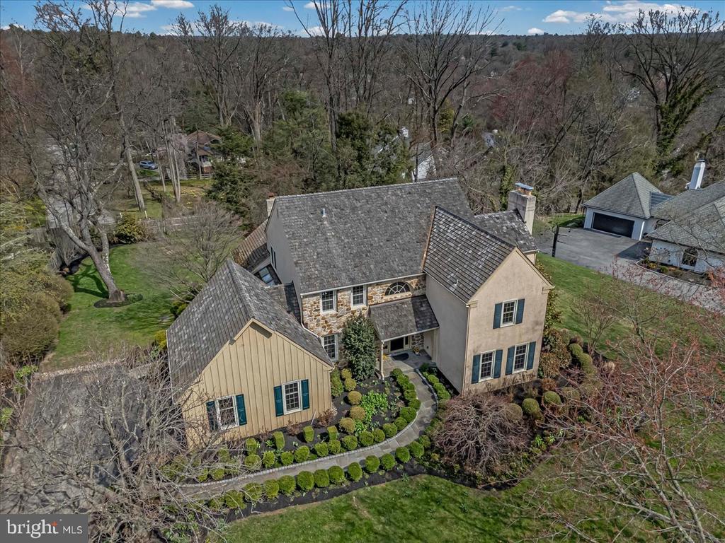 971 DERRING LANE
