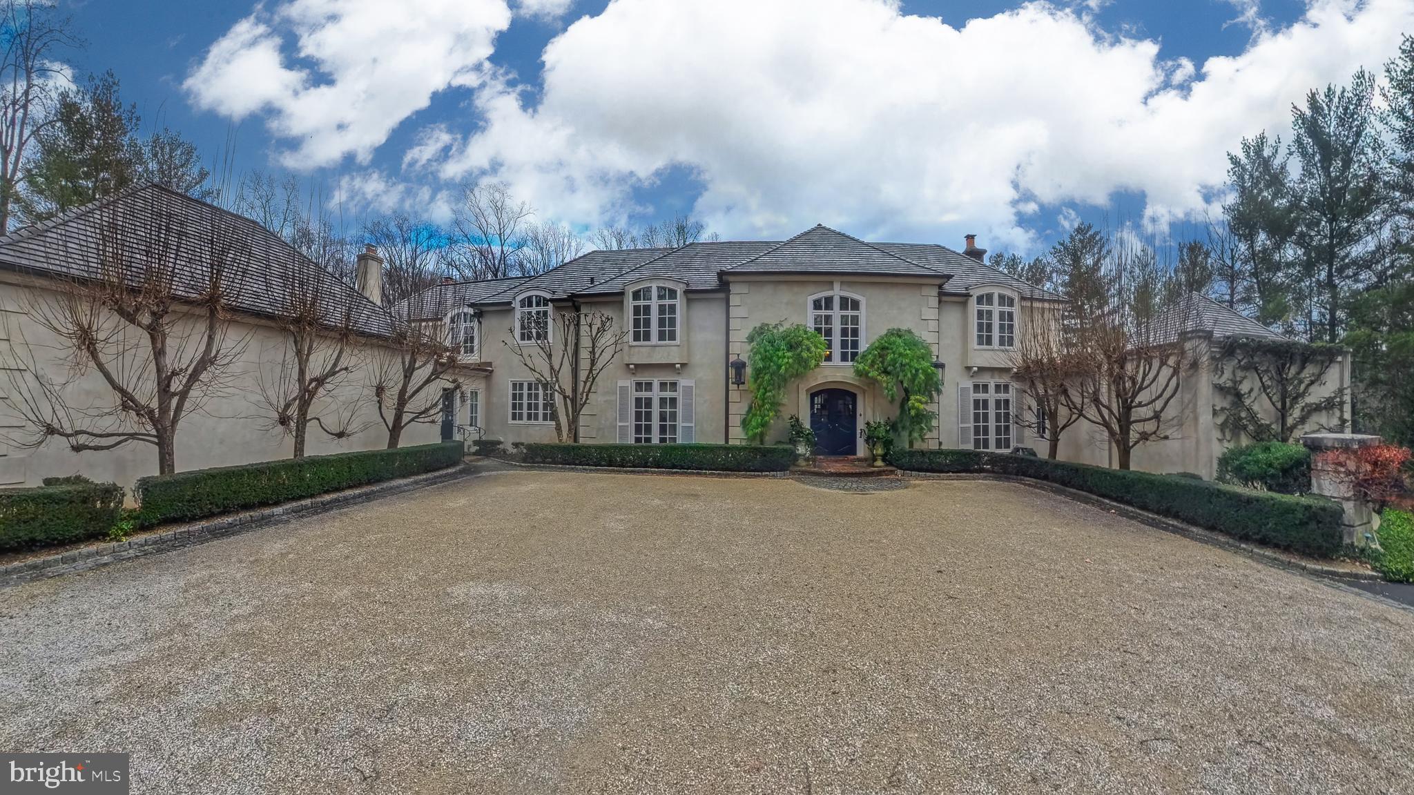 1111 & 1115 WAVERLY ROAD