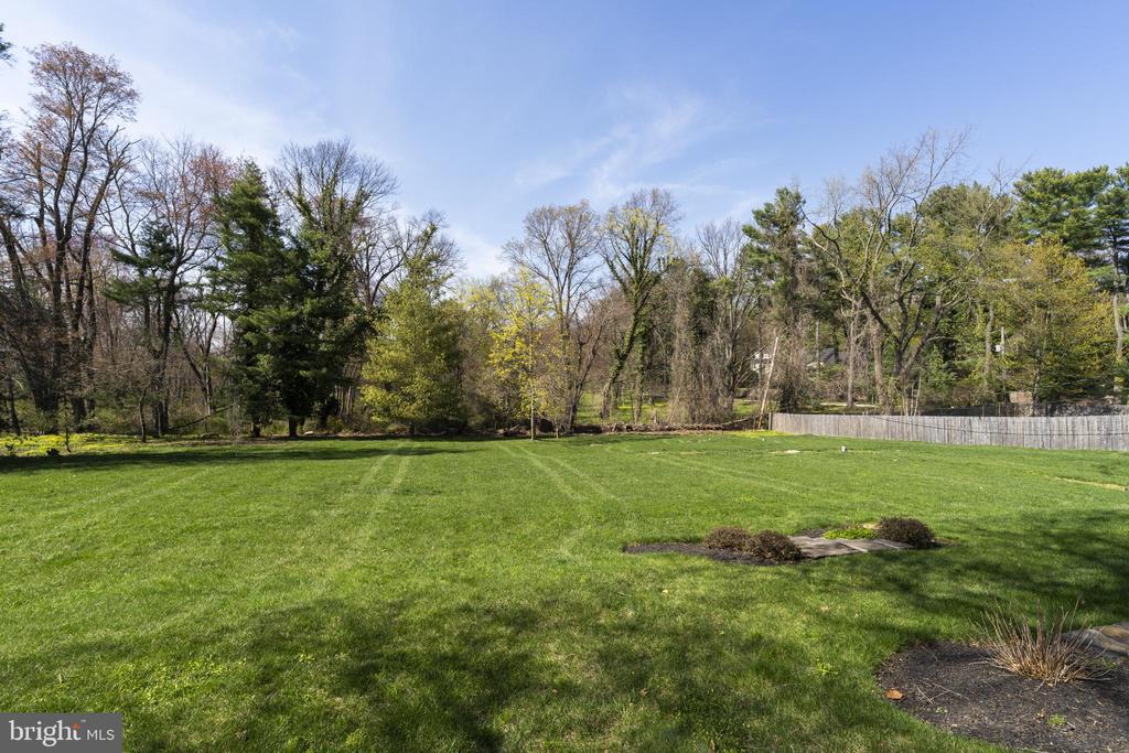 764 MOUNT MORO ROAD