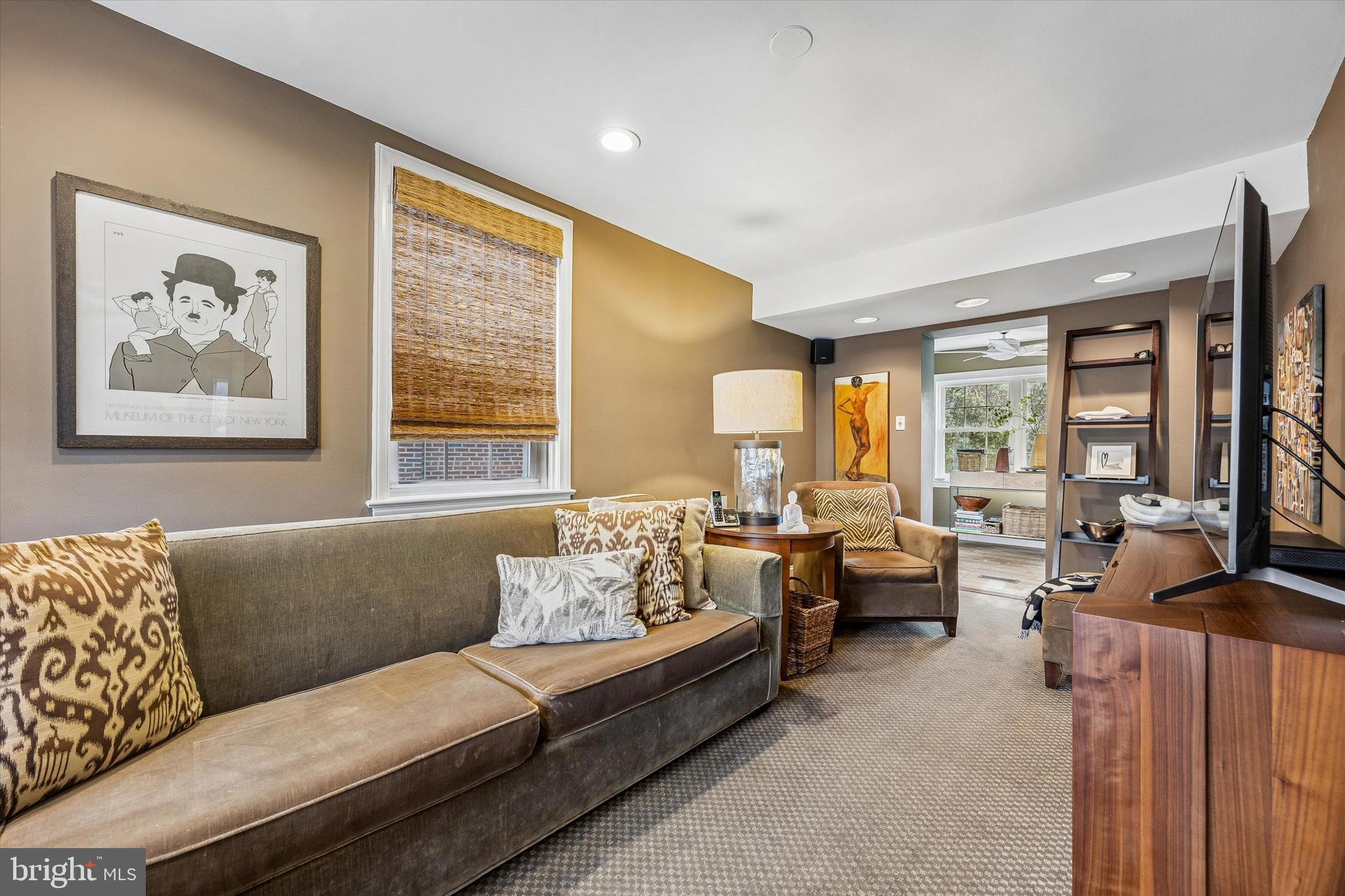 518 GLEN ARBOR DRIVE