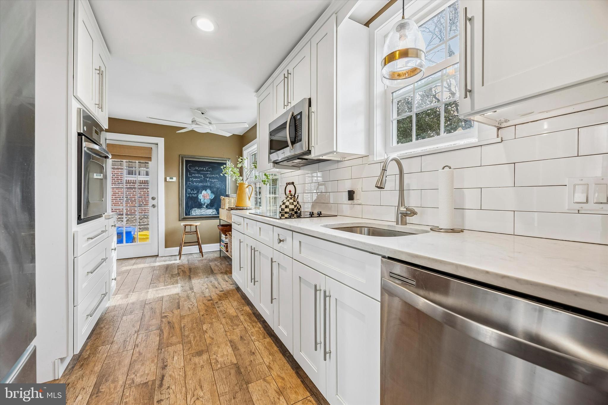 518 GLEN ARBOR DRIVE