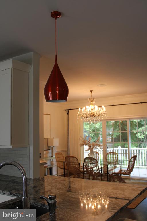 219 E MONTGOMERY AVENUE 6