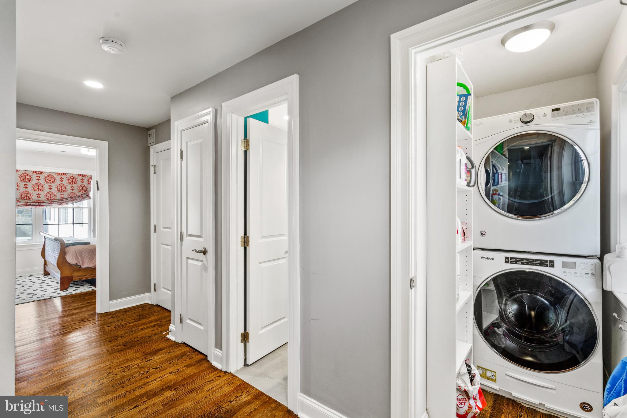 219 E MONTGOMERY AVENUE 6