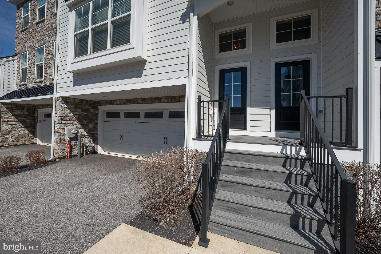 4115 ADDISON COURT