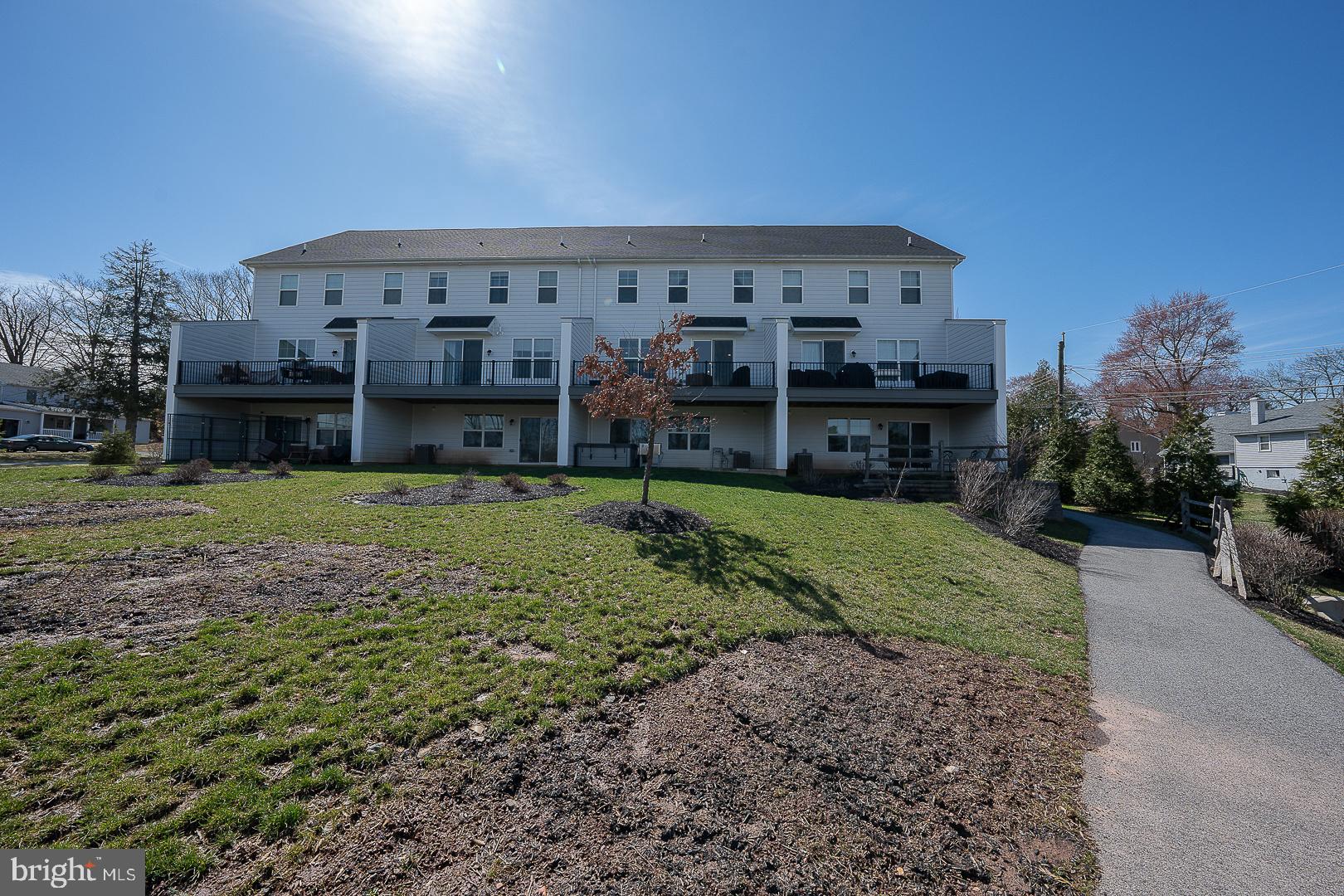 4115 ADDISON COURT