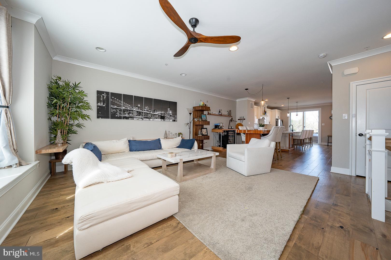 4115 ADDISON COURT