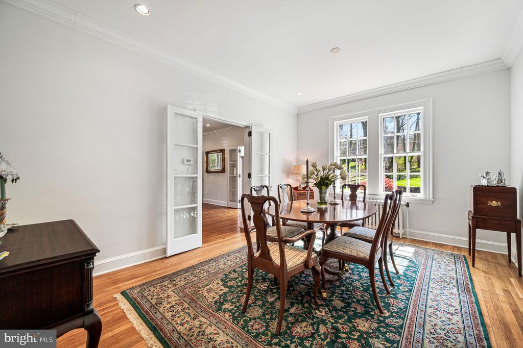 261 FARM ROAD