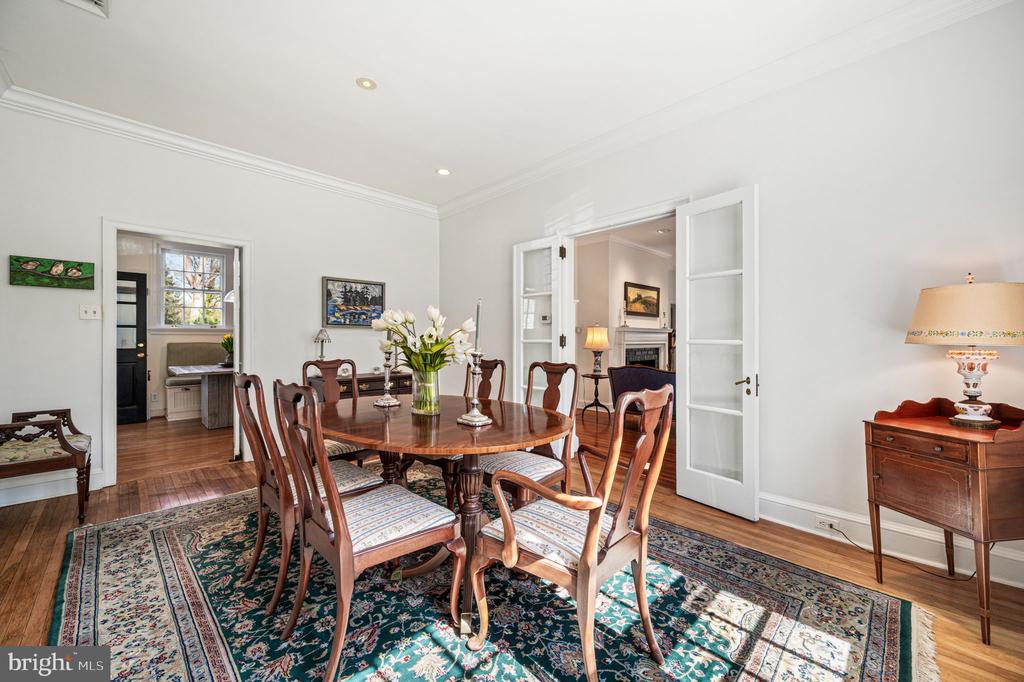 261 FARM ROAD