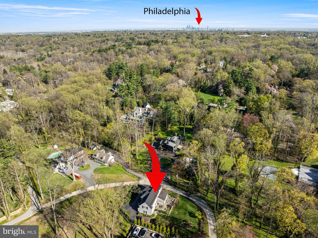 261 FARM ROAD