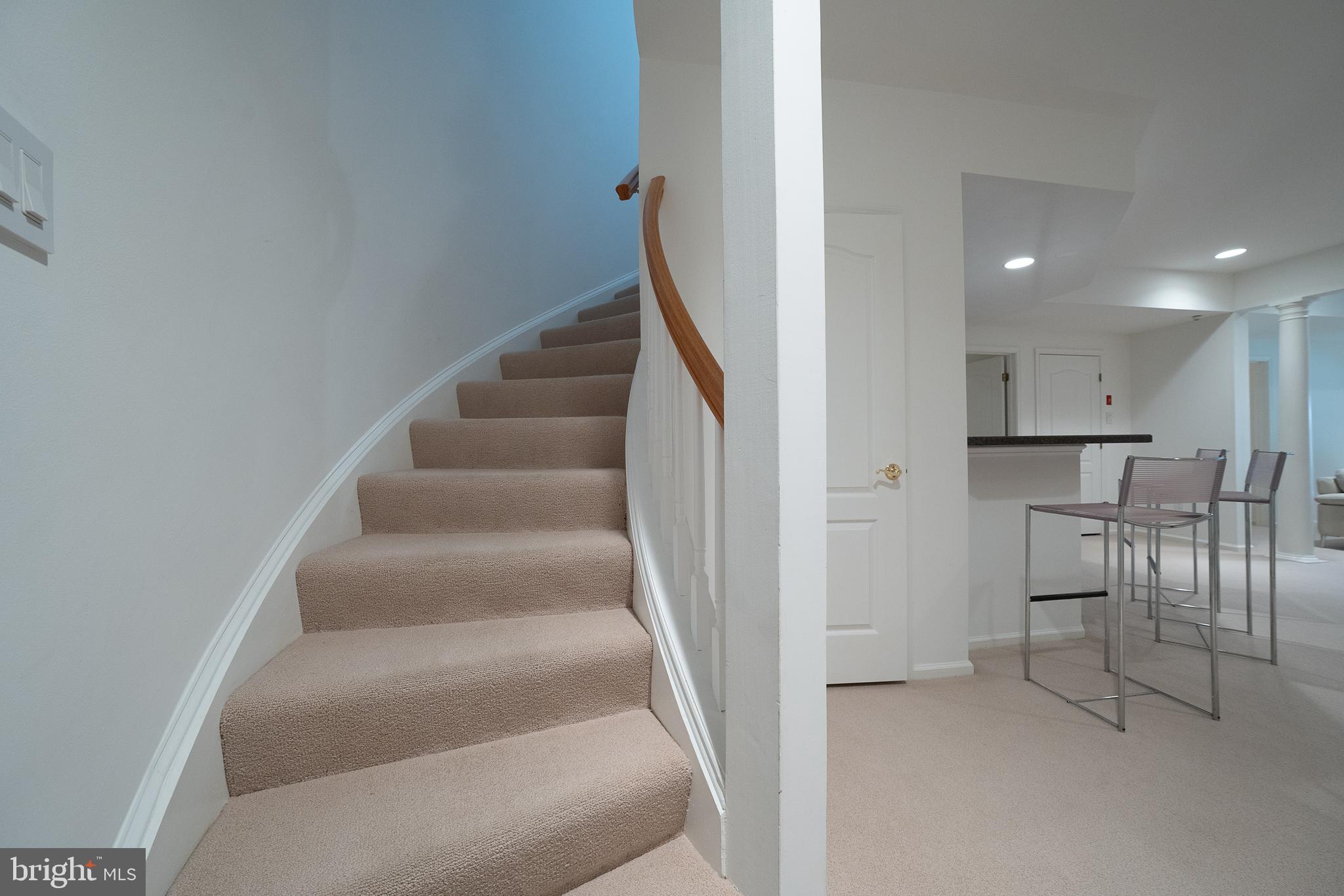 416 SPRING GARDEN LANE