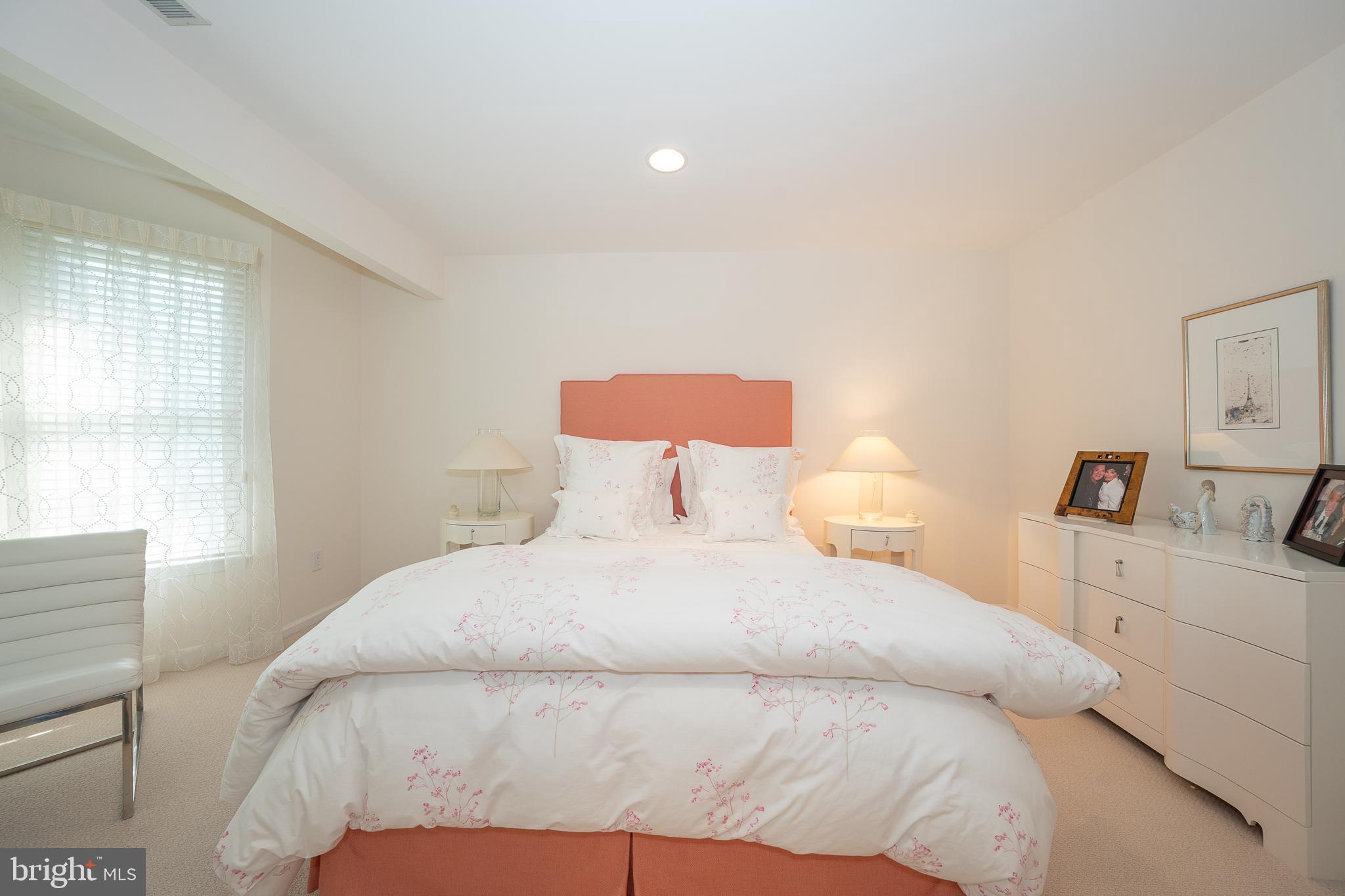 416 SPRING GARDEN LANE