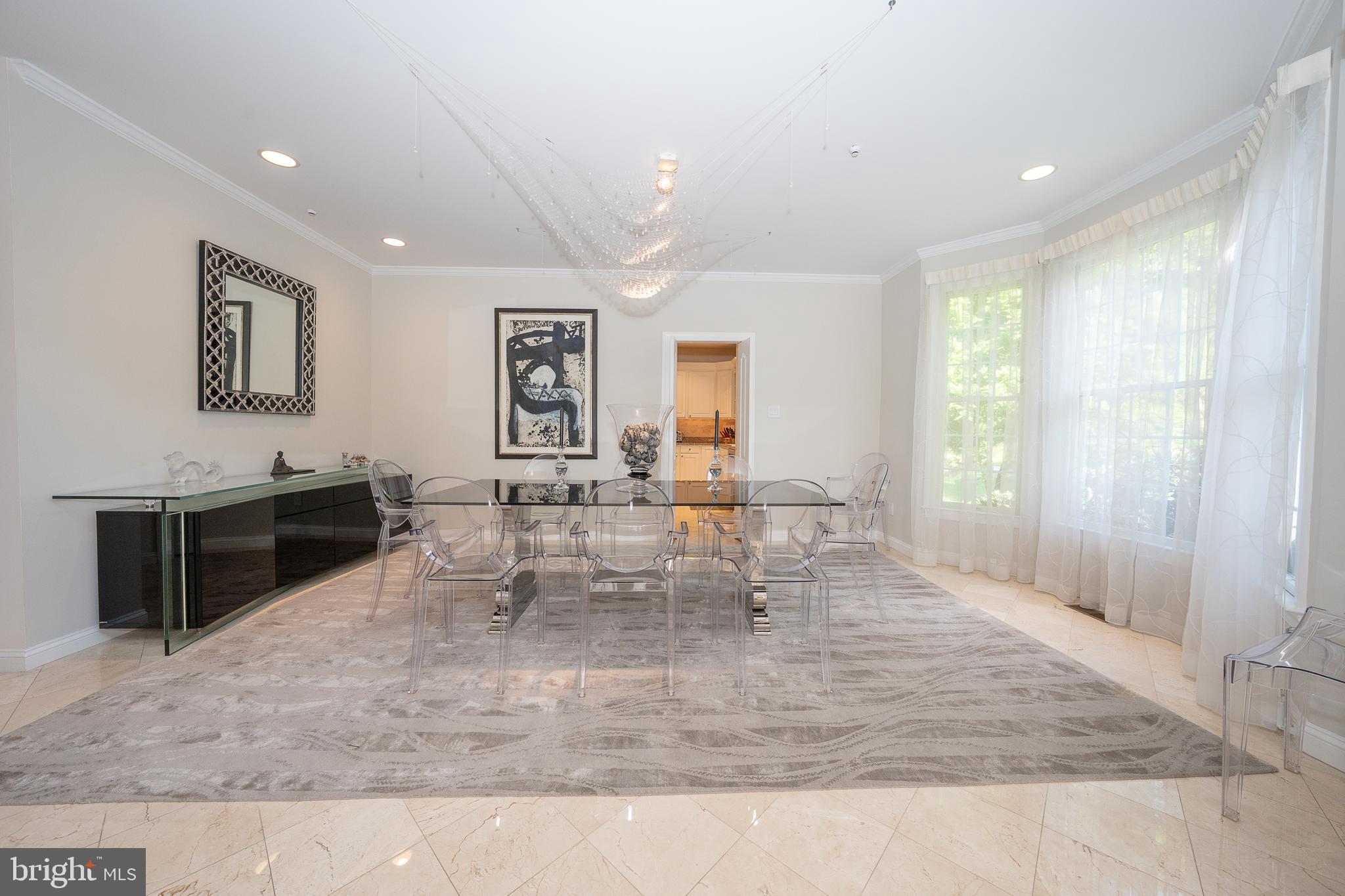 416 SPRING GARDEN LANE