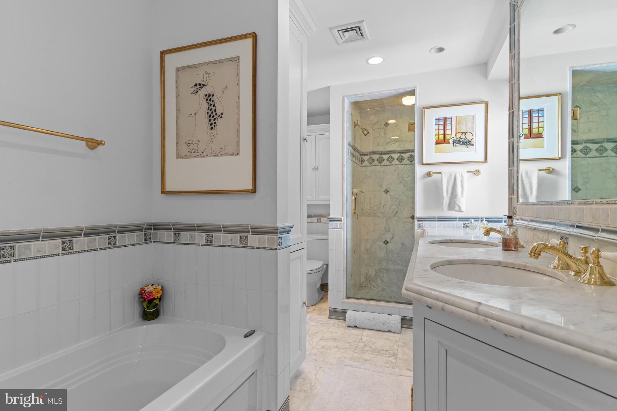 1320 HUNTSMAN LANE