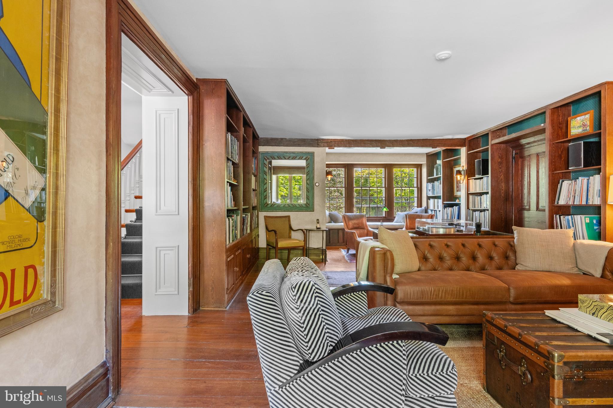 1320 HUNTSMAN LANE