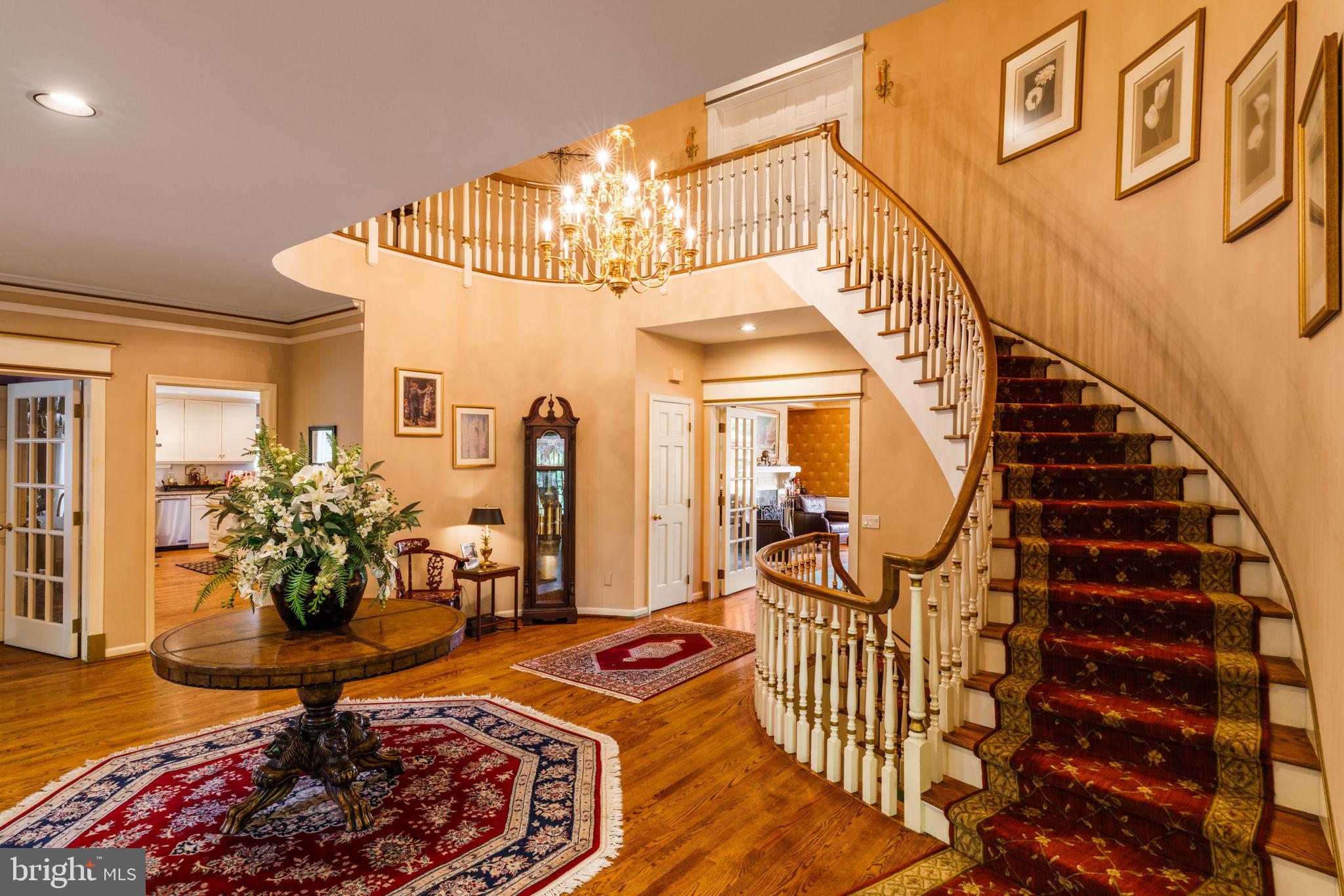 1533 BRIAR HILL ROAD