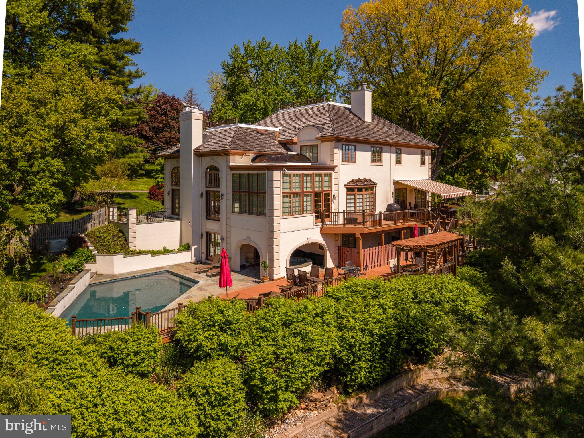 1533 BRIAR HILL ROAD