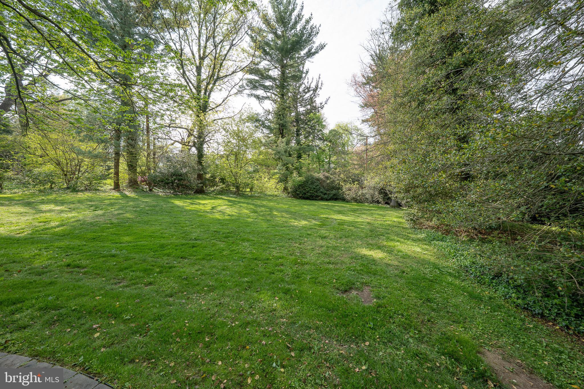 510 LYNMERE ROAD