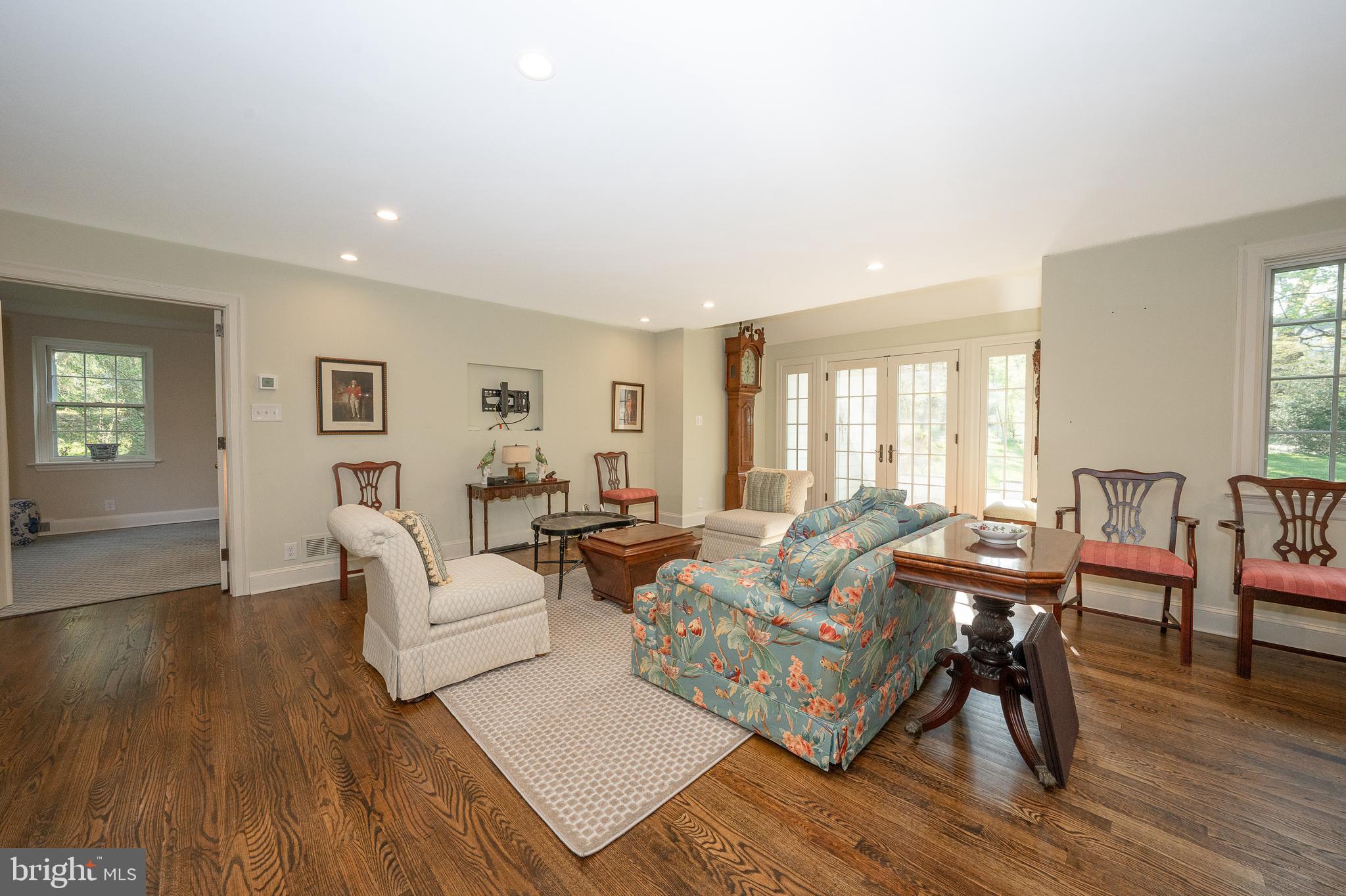 510 LYNMERE ROAD