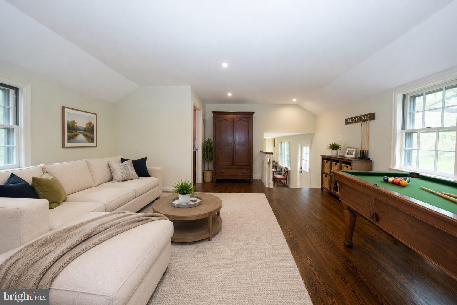 510 LYNMERE ROAD