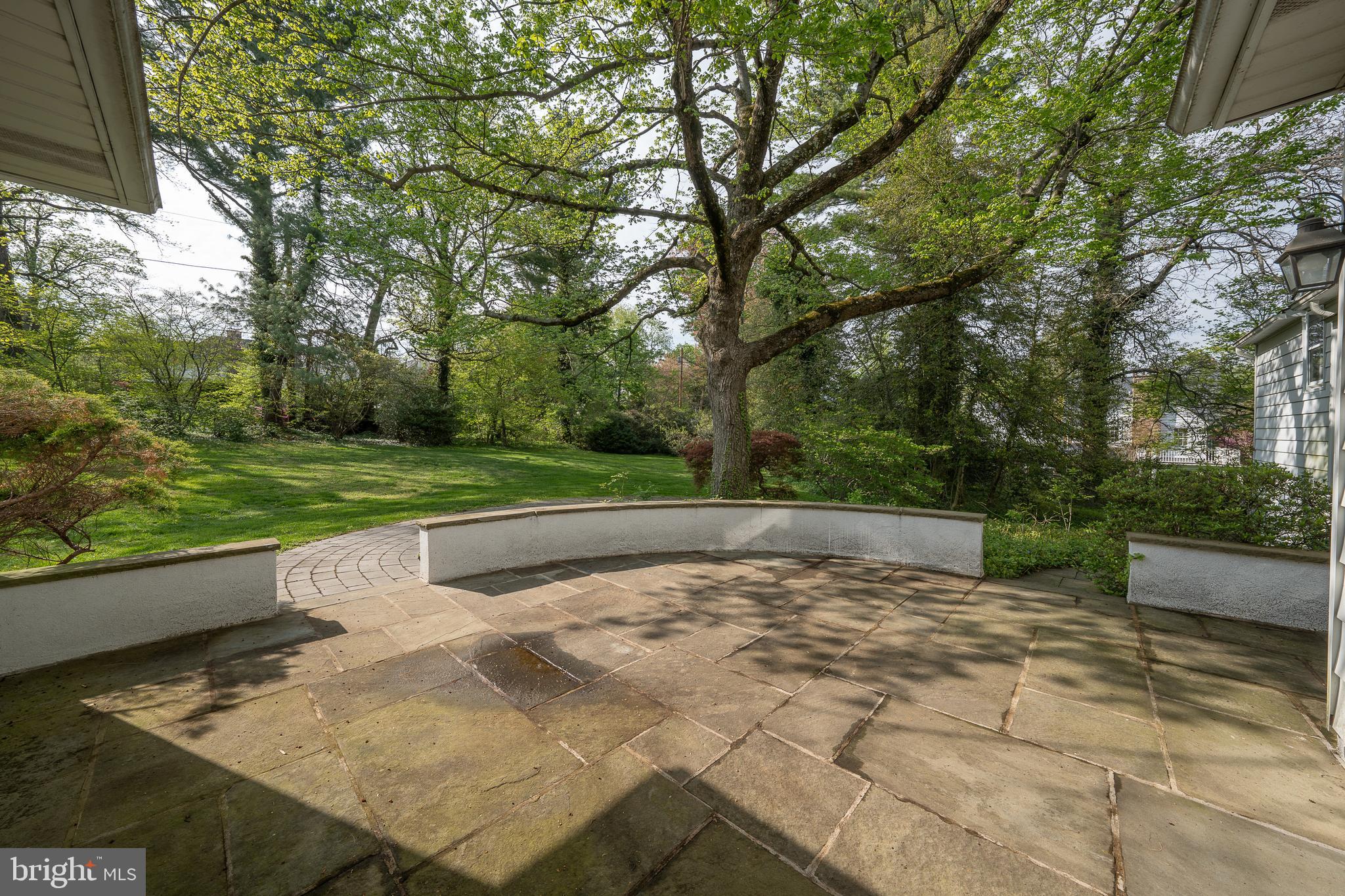 510 LYNMERE ROAD