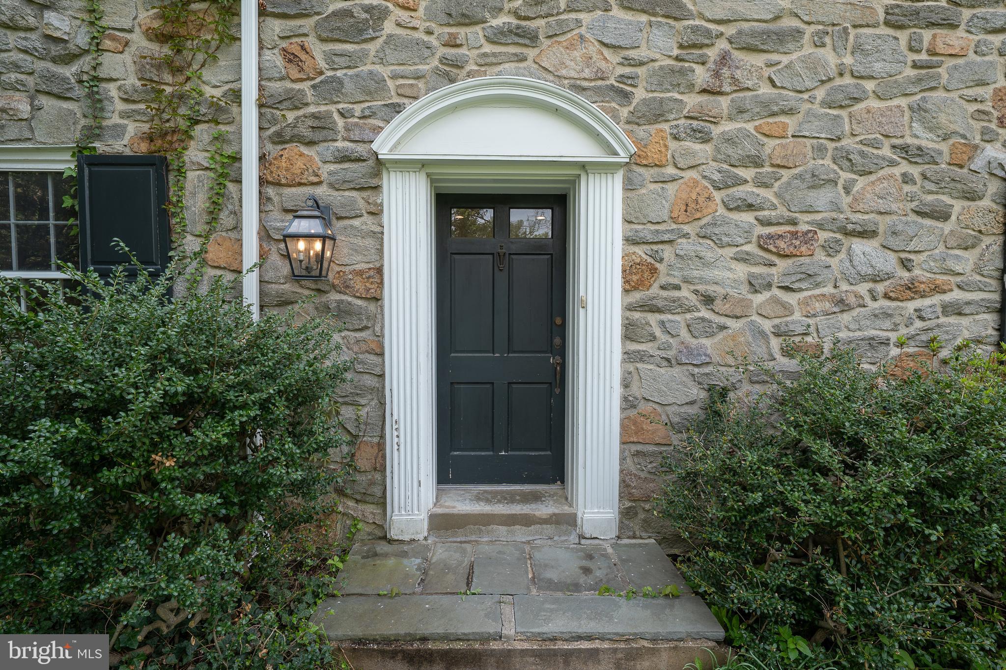 510 LYNMERE ROAD