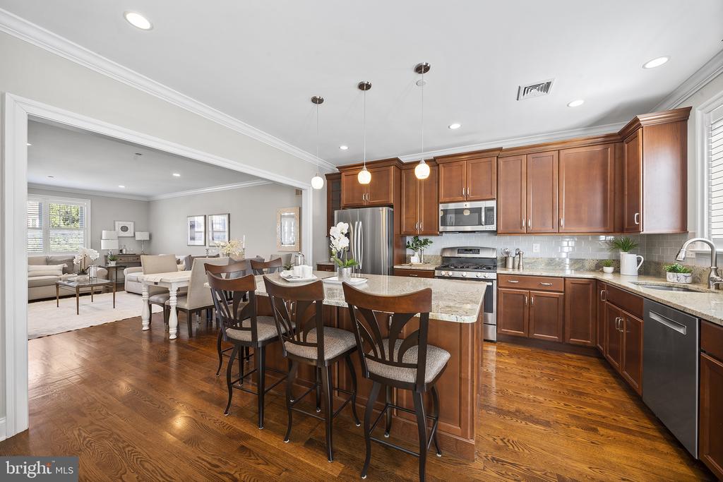 101 WOODSIDE ROAD Unit: C
