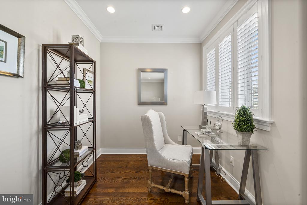 101 WOODSIDE ROAD Unit: C