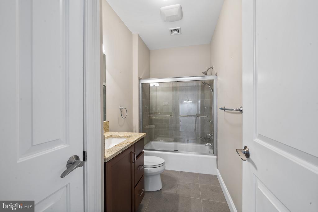 101 WOODSIDE ROAD Unit: C